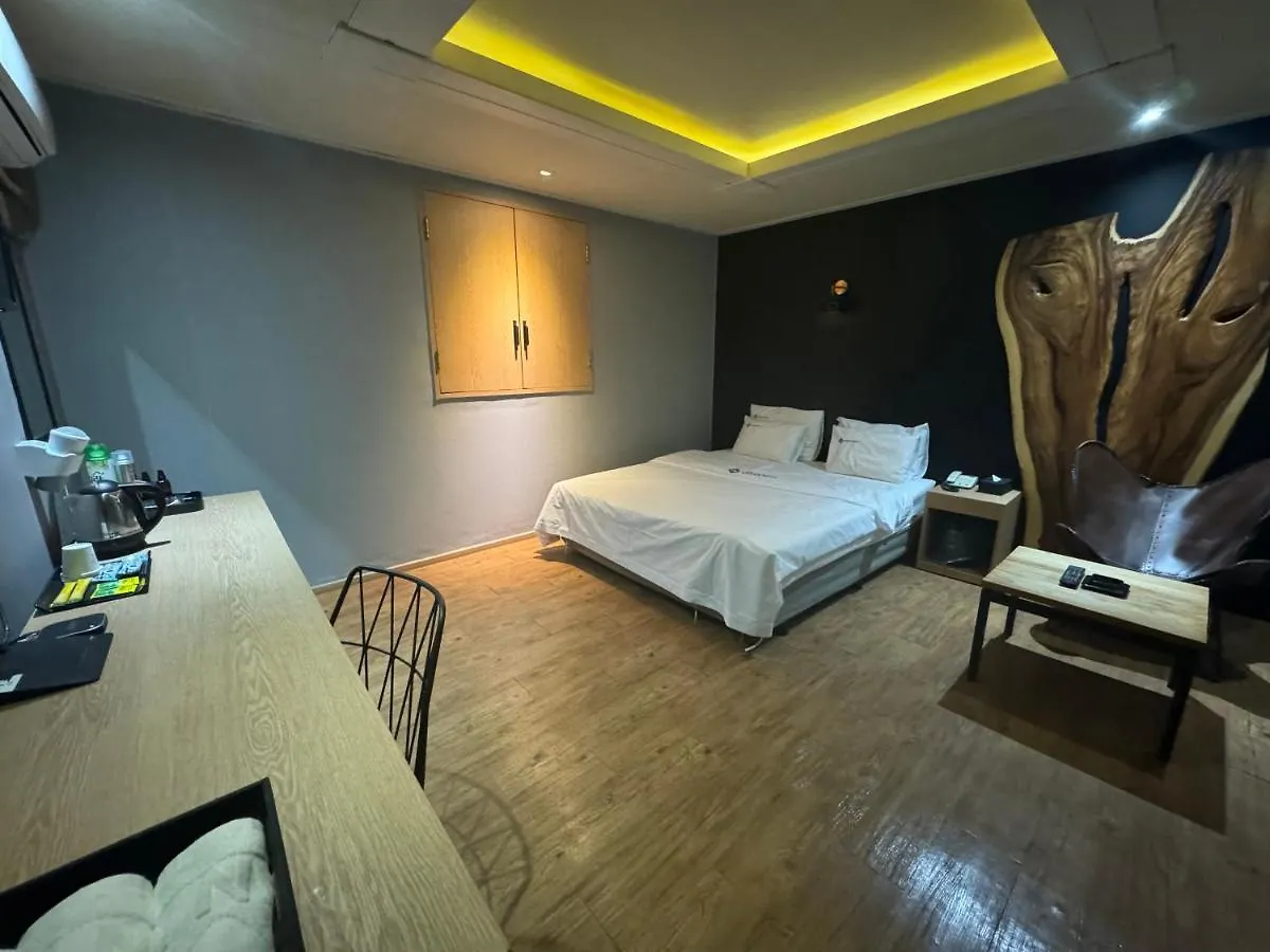 Urban Nest Hotel Сеул 0*,  Южная Корея